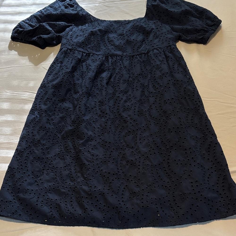 Women’s Navy Eyelet Puff-Sleeve Dress